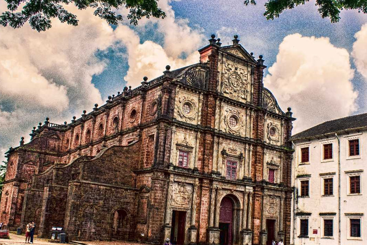 Basilica-of-Bom-Jesus-Goa